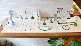 花梨スタジオと小さなギャラリー